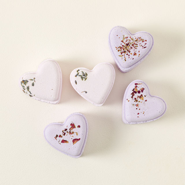 Heart-Shaped Shower Steamer Set
