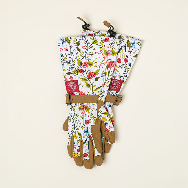 Arm-Protecting Garden Gloves