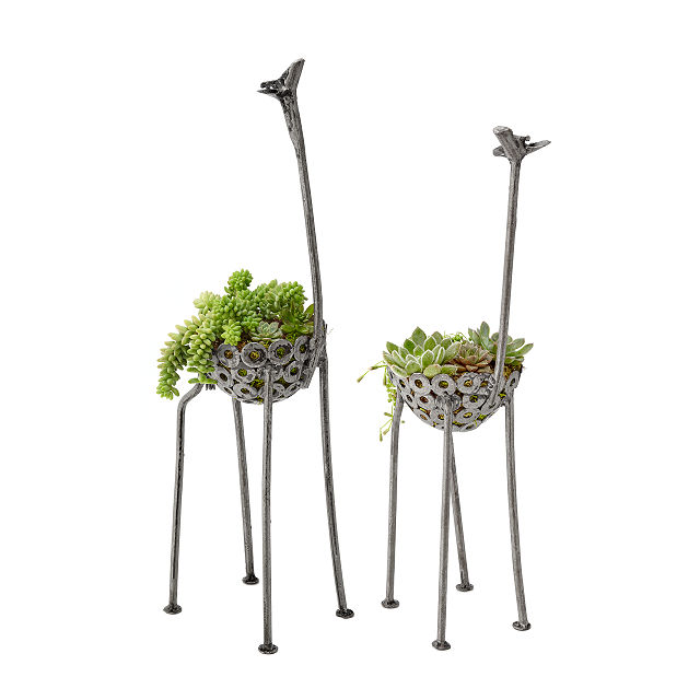 Recycled Metal Giraffe Planter