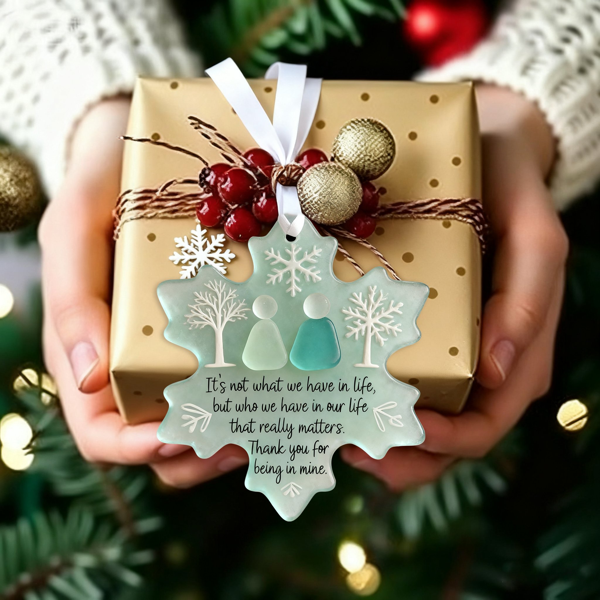 🎁 Snowflake Sea Glass Keepsake Gift – Handmade Holiday Treasure for Special Occasions ❄️✨