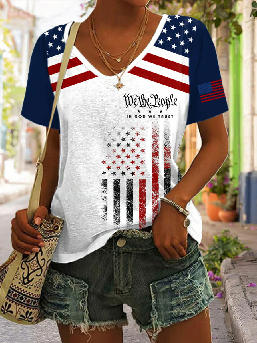 🎁👚 Women's Vintage 'In God We Trust' Printed T-Shirt - Perfect Holiday & Special Occasion Gift!