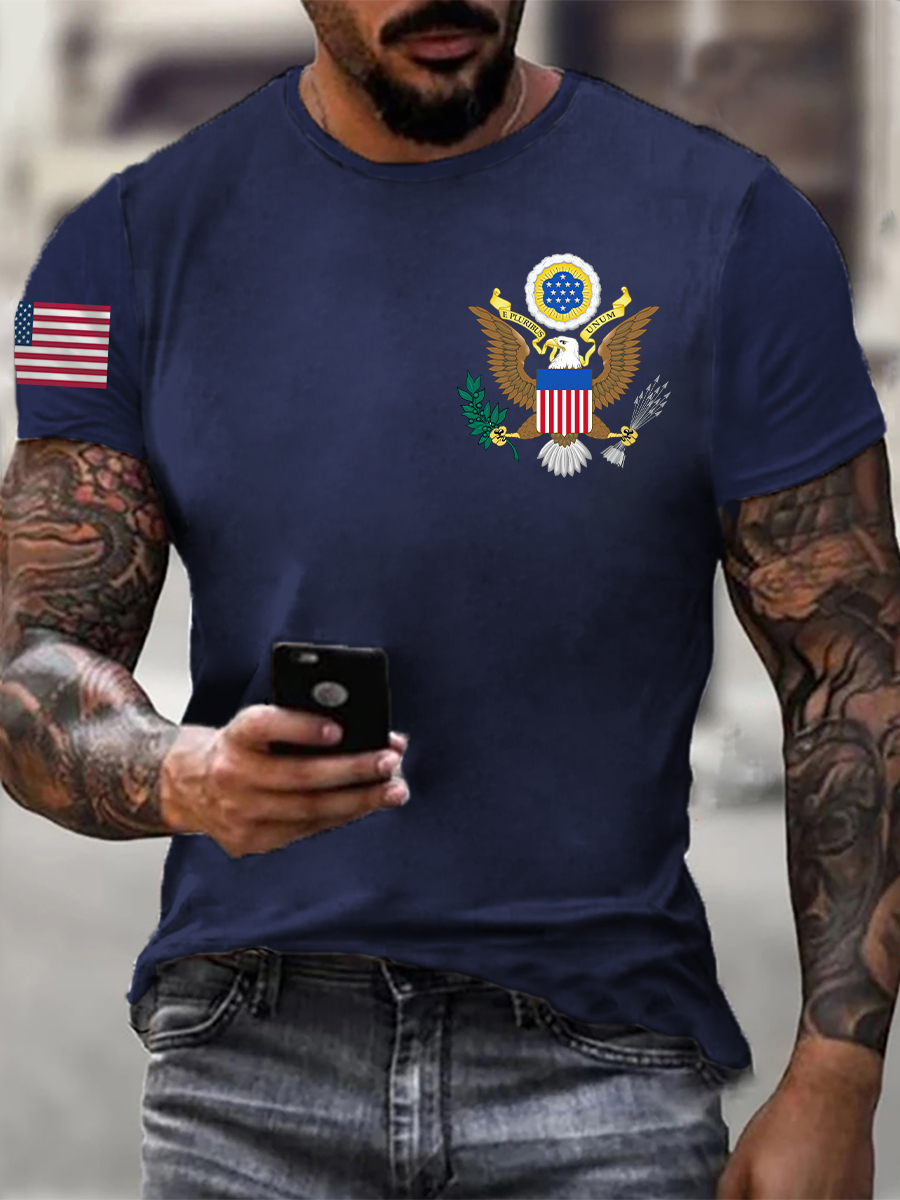 🌟 USA Flag Men's Short Sleeve T-Shirt - Perfect Holiday & Special Occasion Gift! 🇺🇸