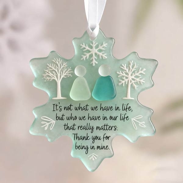 🎁✨ Handcrafted Snowflake Sea Glass Decor – Perfect Holiday & Special Occasion Gift! 🌊❄️