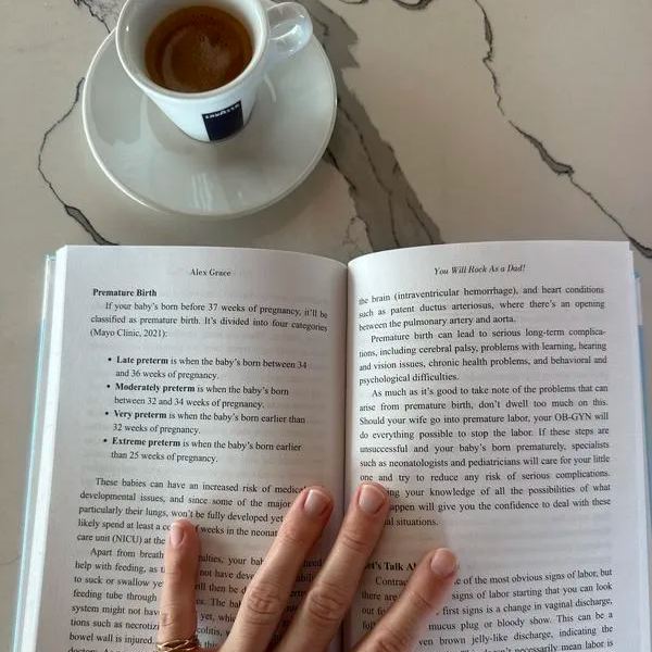 🎁💙 Perfect Gift for New Dads! Expert Guide to First-Time Pregnancy & Fatherhood Essentials – Ideal for Holidays & Special Occasions