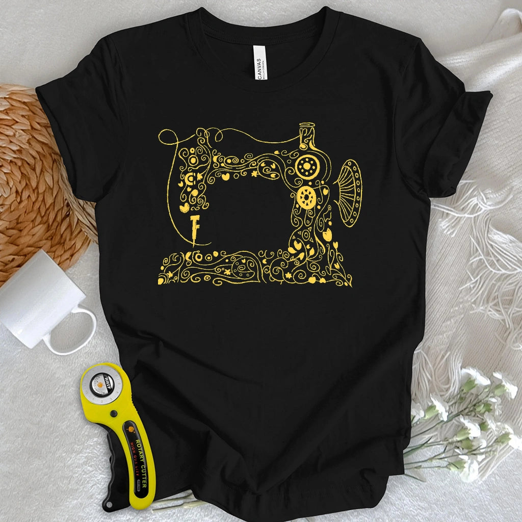 โจ Golden Glamour T-Shirt โ Perfect Gift for Holidays & Special Occasions! ๐