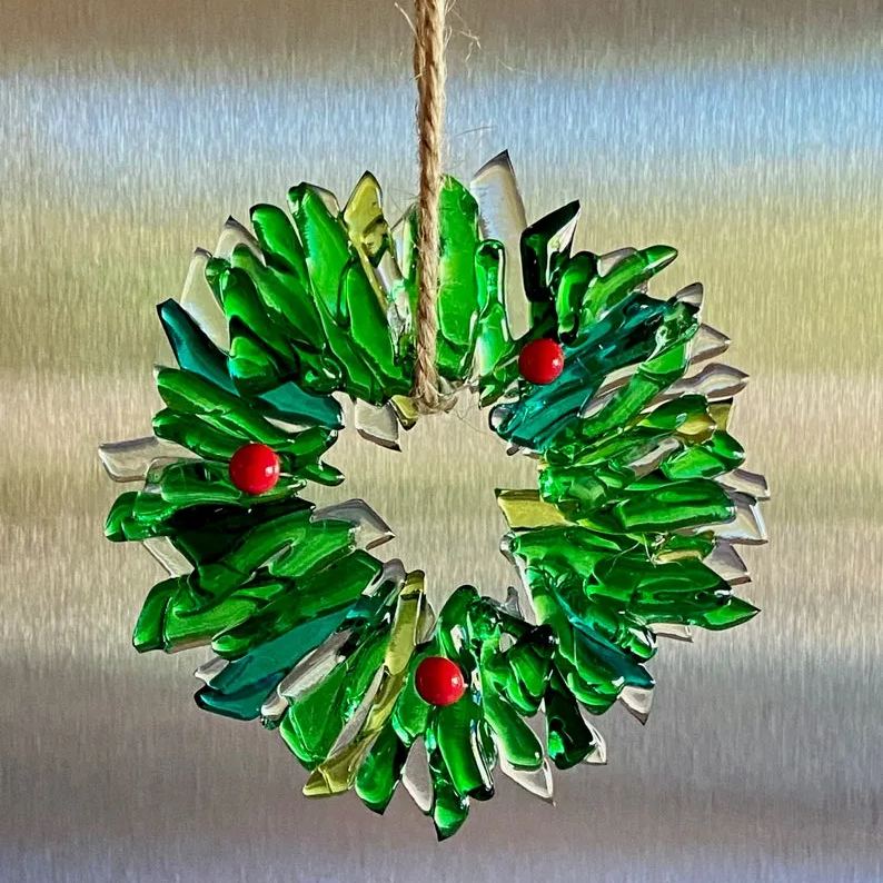 🎁✨ Elegant Wreath Christmas Ornament – Perfect Holiday & Special Occasion Gift!