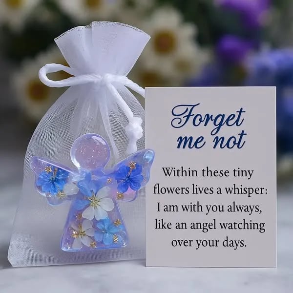 🎁 Forget Me Not Dried Flower Angel Keepsake - Timeless Gift for Remembrance & Hope, Perfect for Holidays & Special Occasions 💝