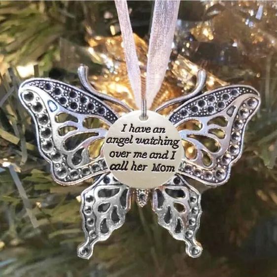 🎁 Butterfly Memorial Pendant - Heartfelt Gift for Holidays & Special Occasions ❤️