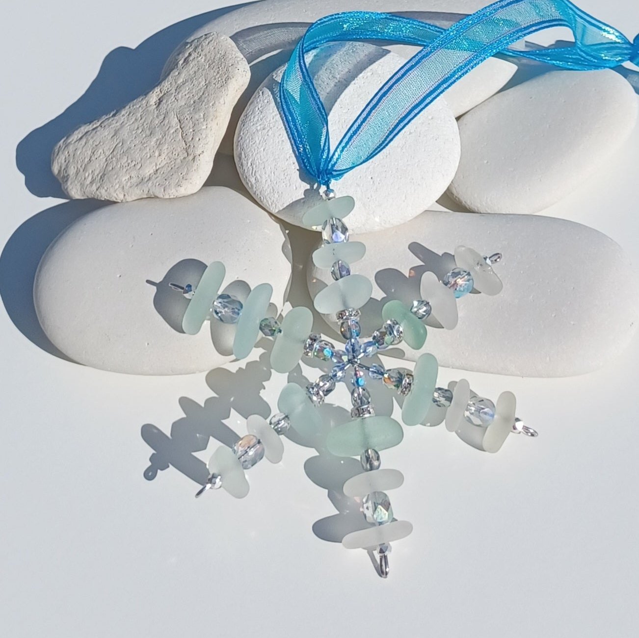 ✨ Lucky Sea Glass Snowflake Ornament – Perfect Holiday Gift & Festive Decor 🎄