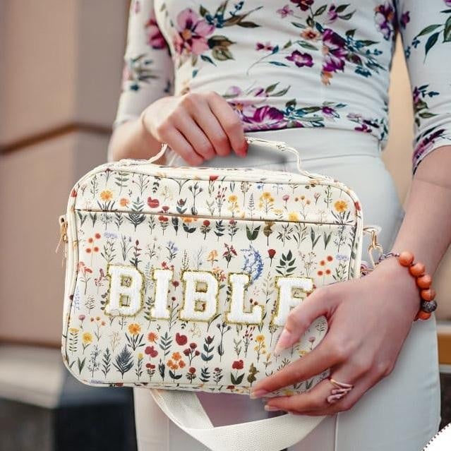 🌟 Beautiful Bible Bag for Women - Perfect Gift for Holidays & Special Occasions! 🙏