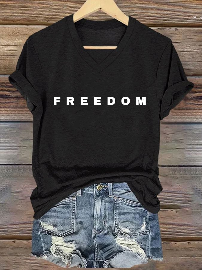🎁 Freedom Print V-Neck T-Shirt for Women - Perfect Holiday & Special Occasion Gift! 👚
