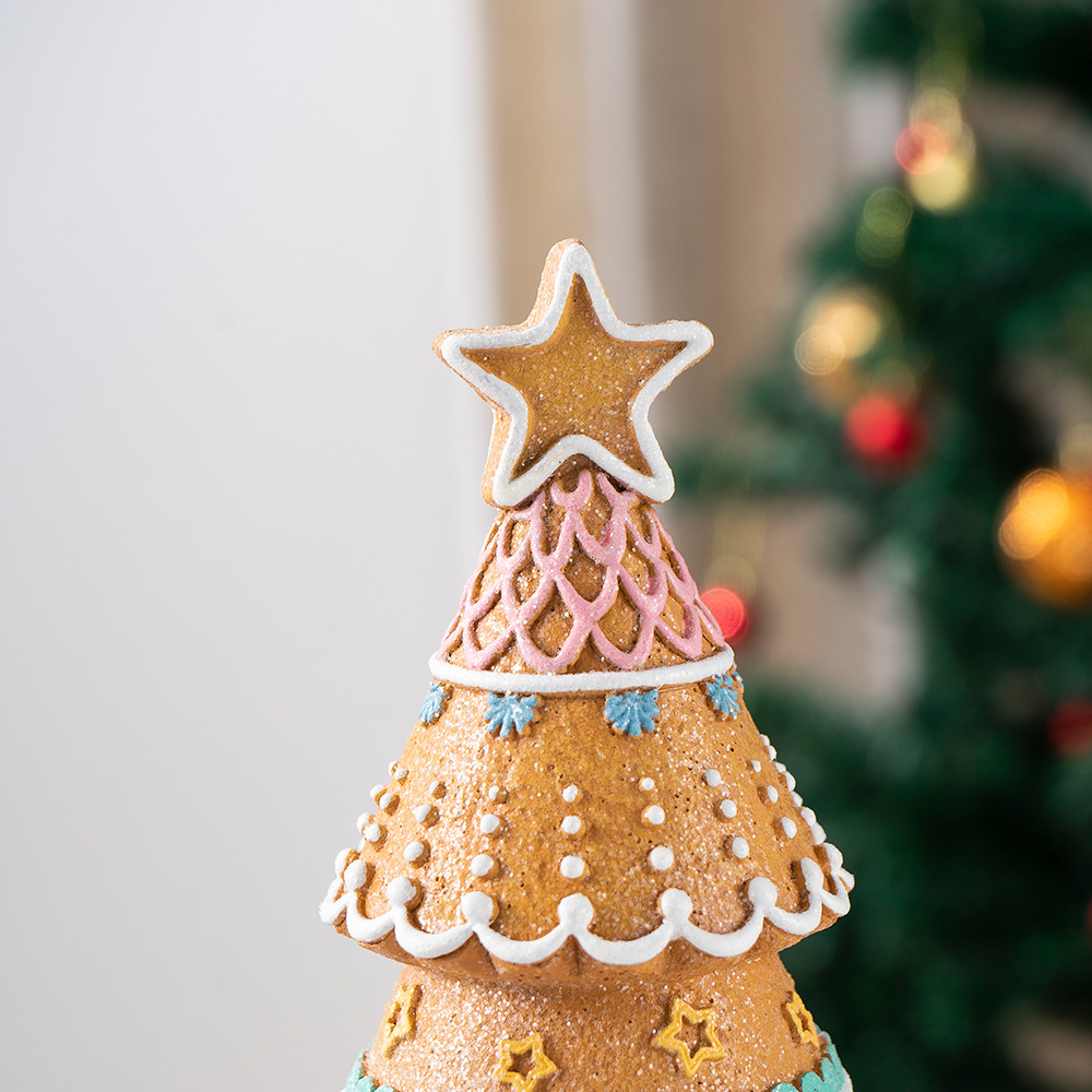 🎄🎁 Gingerbread Christmas Tree Ornament - Perfect Holiday Gift for Special Occasions