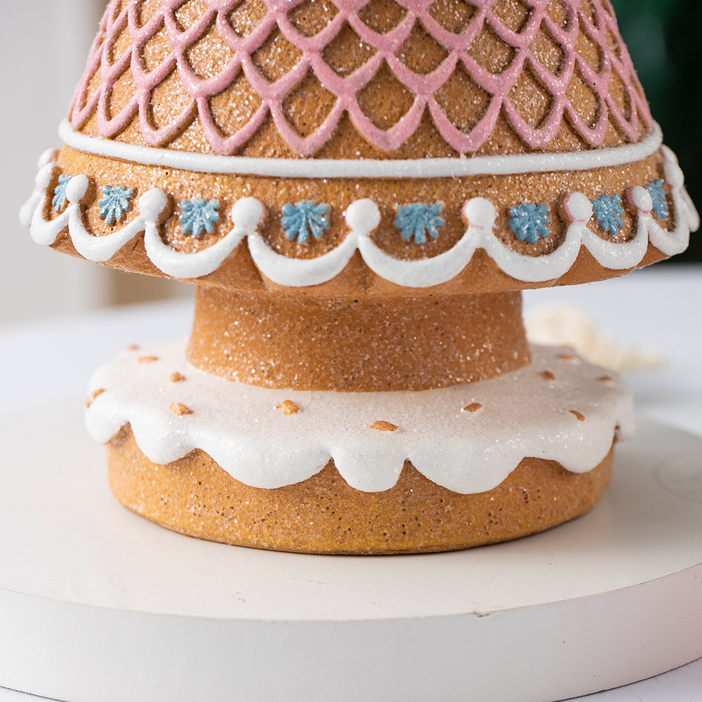 🎄🎁 Gingerbread Christmas Tree Ornament - Perfect Holiday Gift for Special Occasions