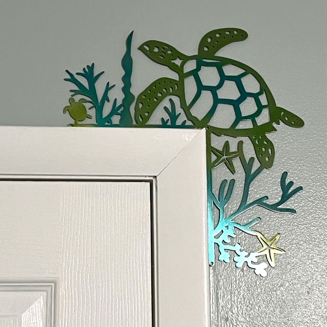 🎁 Metal Sea Turtle Door Topper - Perfect Holiday & Special Occasion Gift 🐢