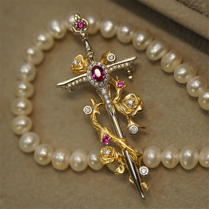 🌹🗡 Thorns Rose Flower Brooch - Perfect Gift for Holidays & Special Occasions 💝