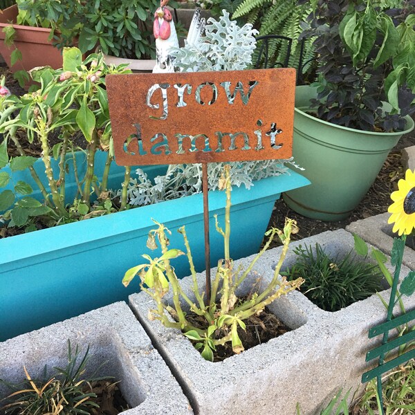 Grow Dammit Metal Garden Sign 🌿🎁 – Perfect Gift for Holidays & Special Occasions