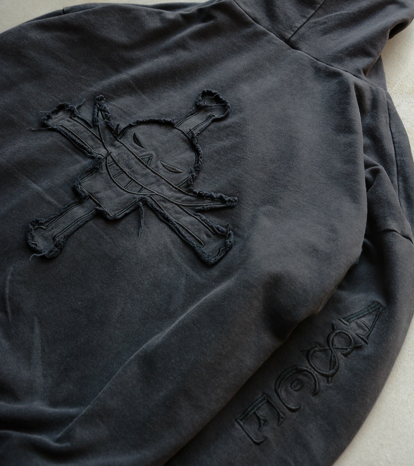 ACE HOODIE