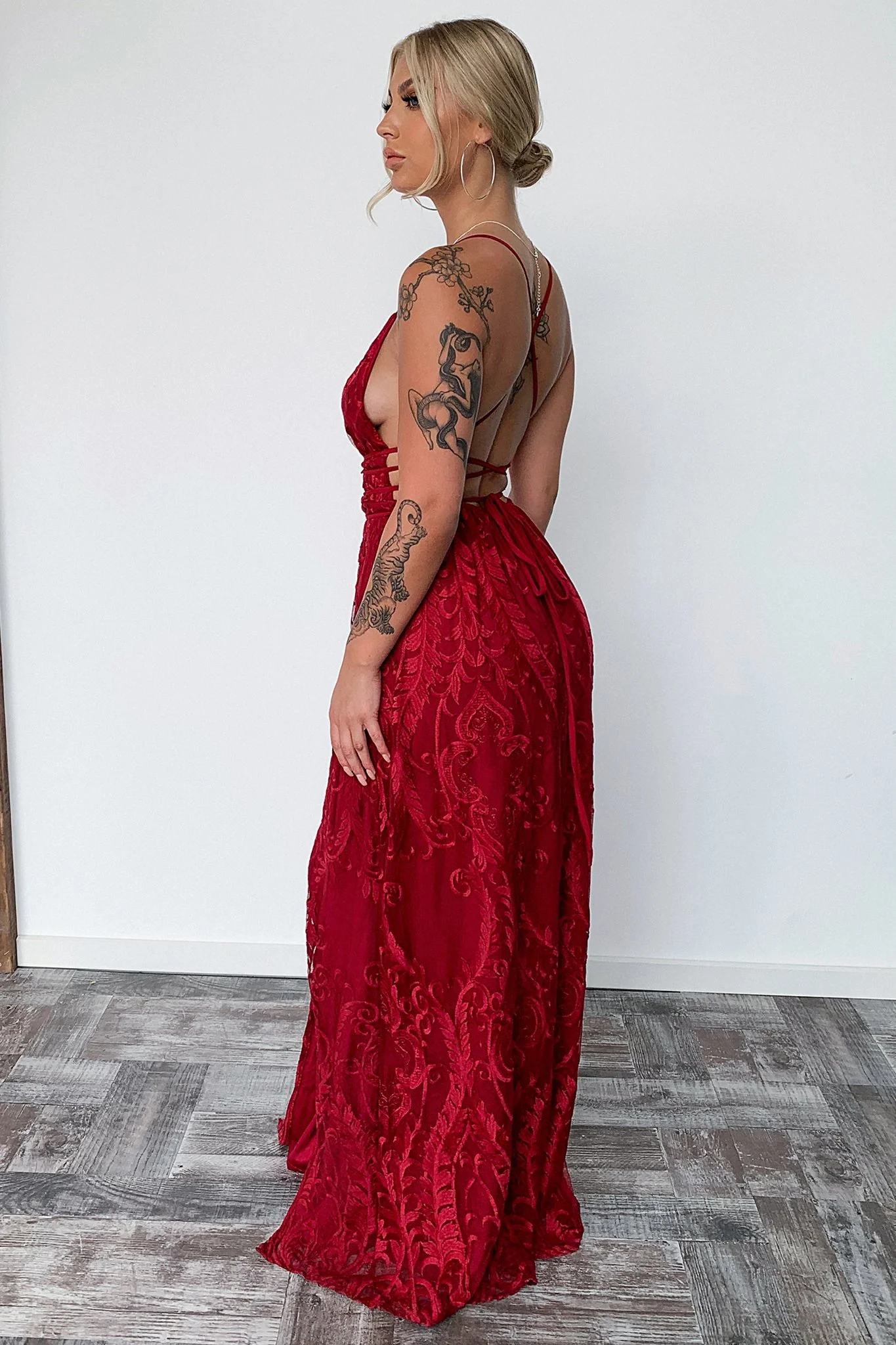 Scarlett Dress - Burgundy