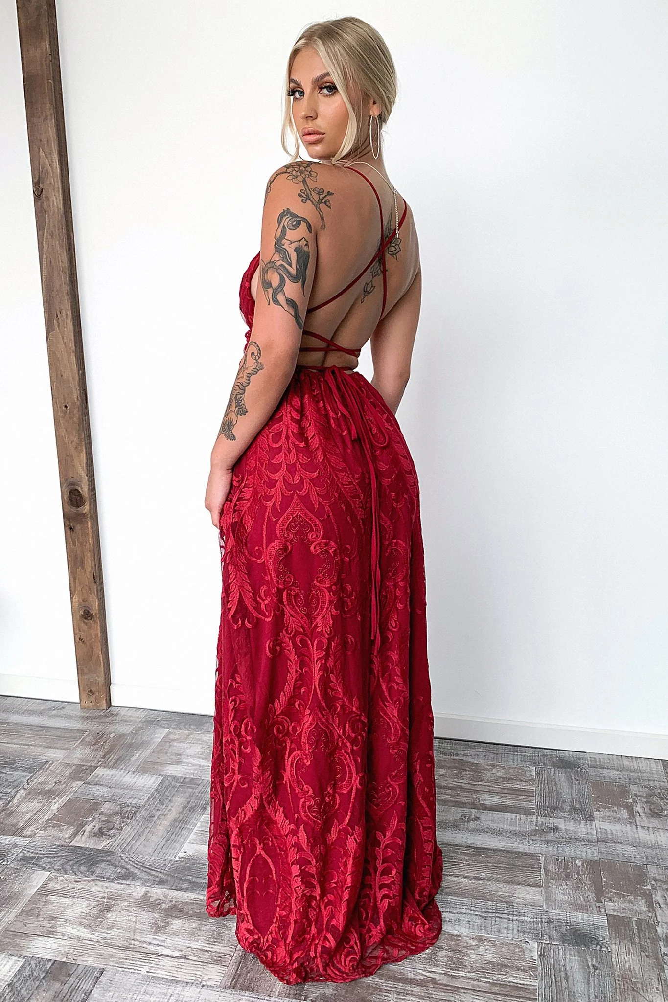 Scarlett Dress - Burgundy