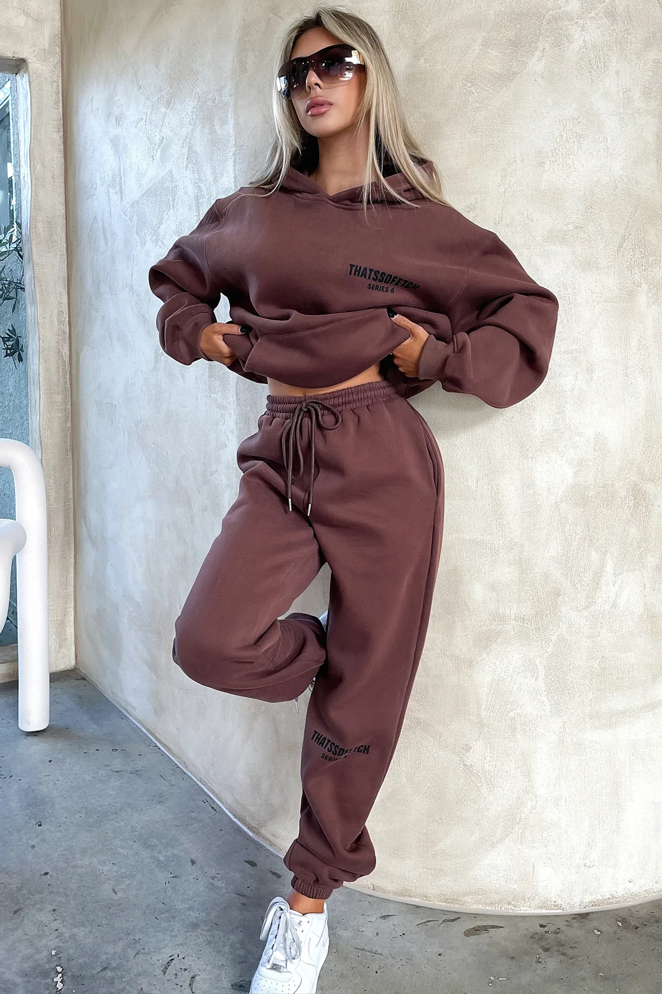 Series 6 Sweatpants - Brown