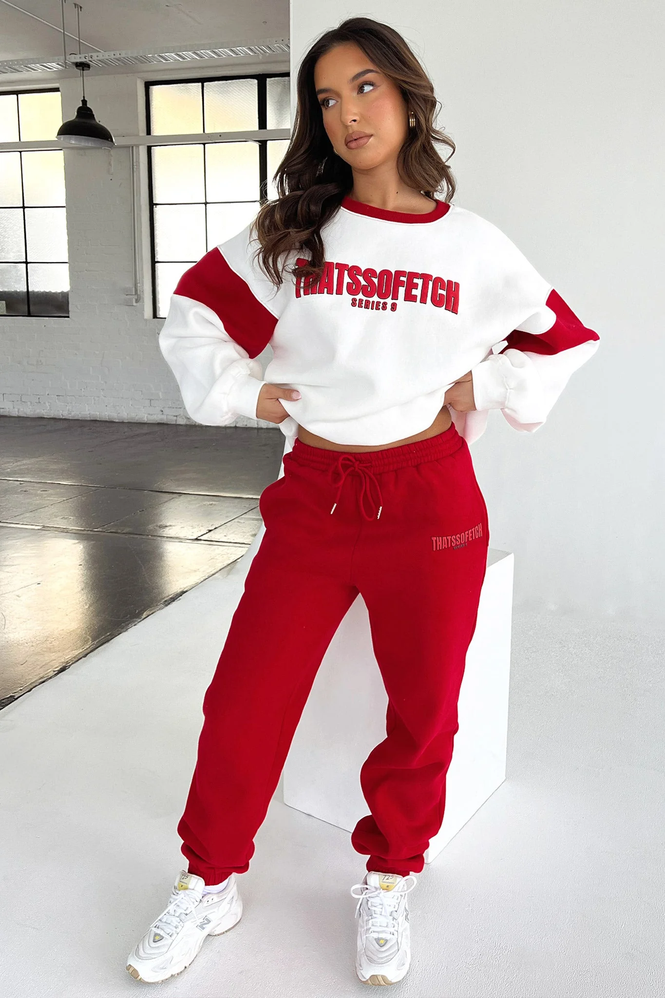 Series 9 Crewneck - Red