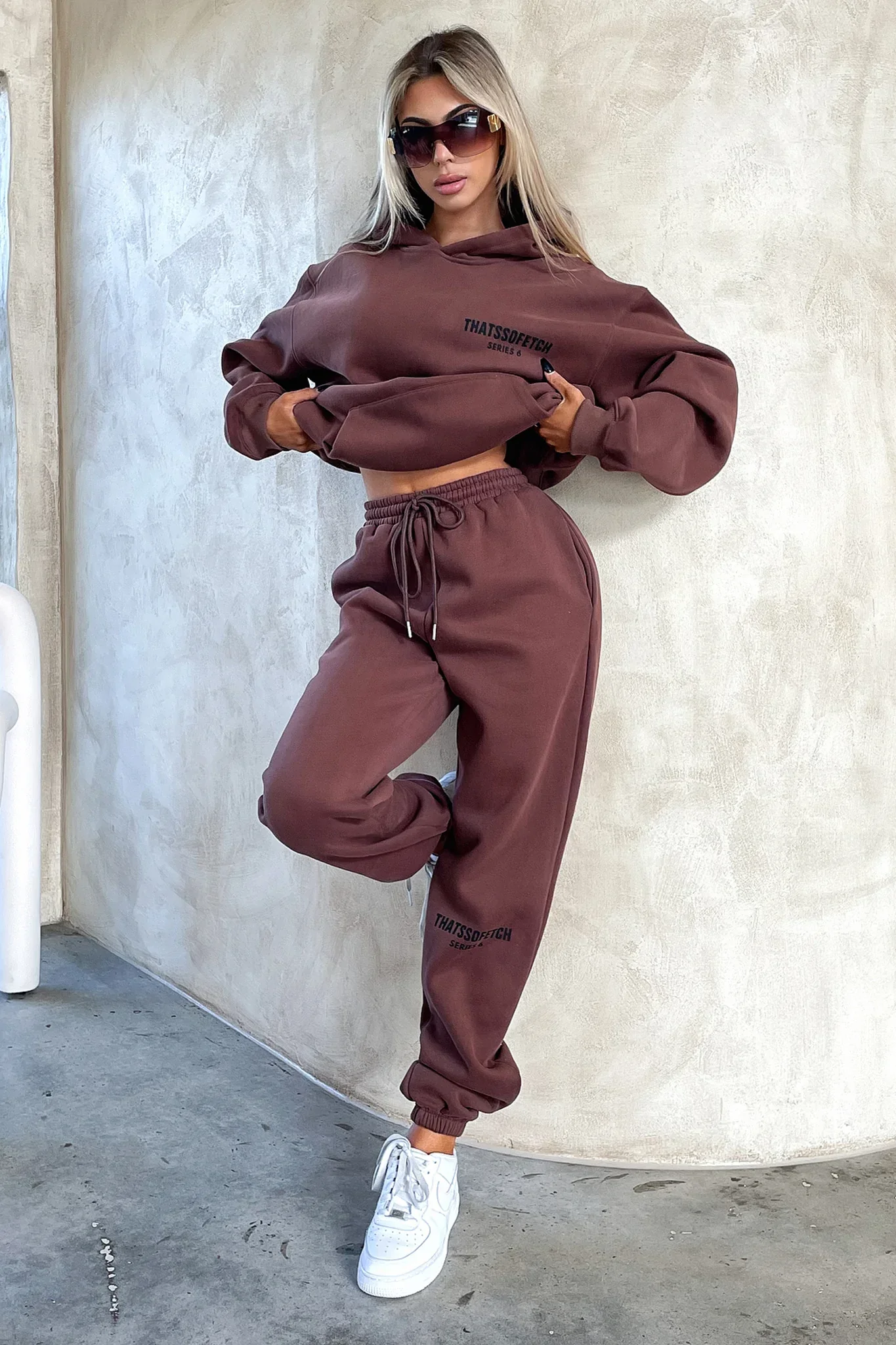 Series 6 Sweatpants - Brown