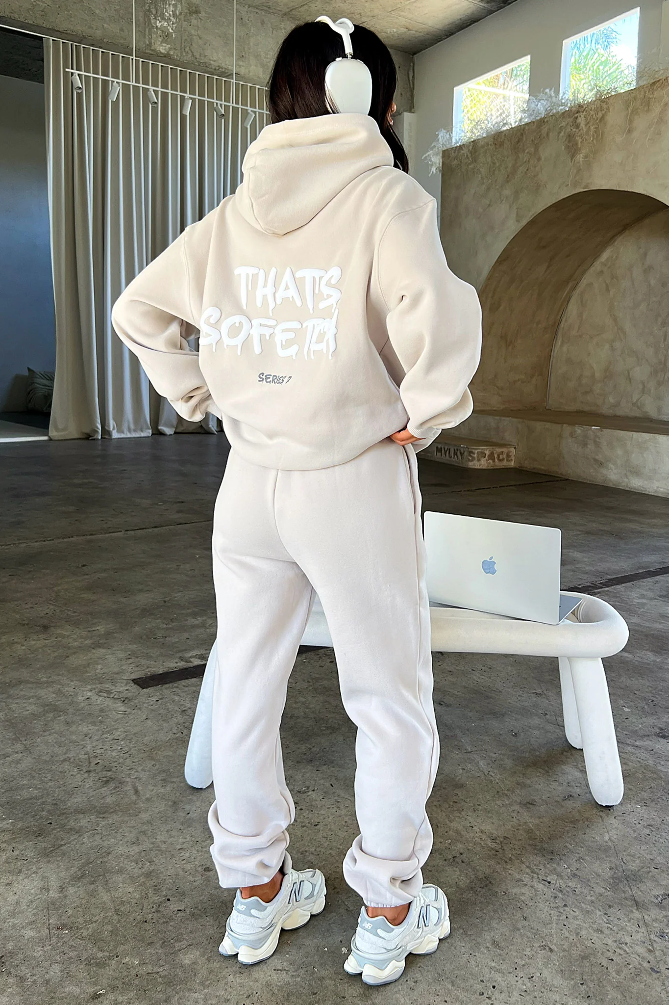 Series 7 Hoodie - Bone