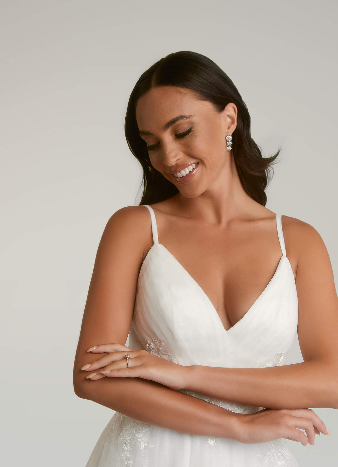 Diamond White A-Line V-Neck Sequins Tulle Dress