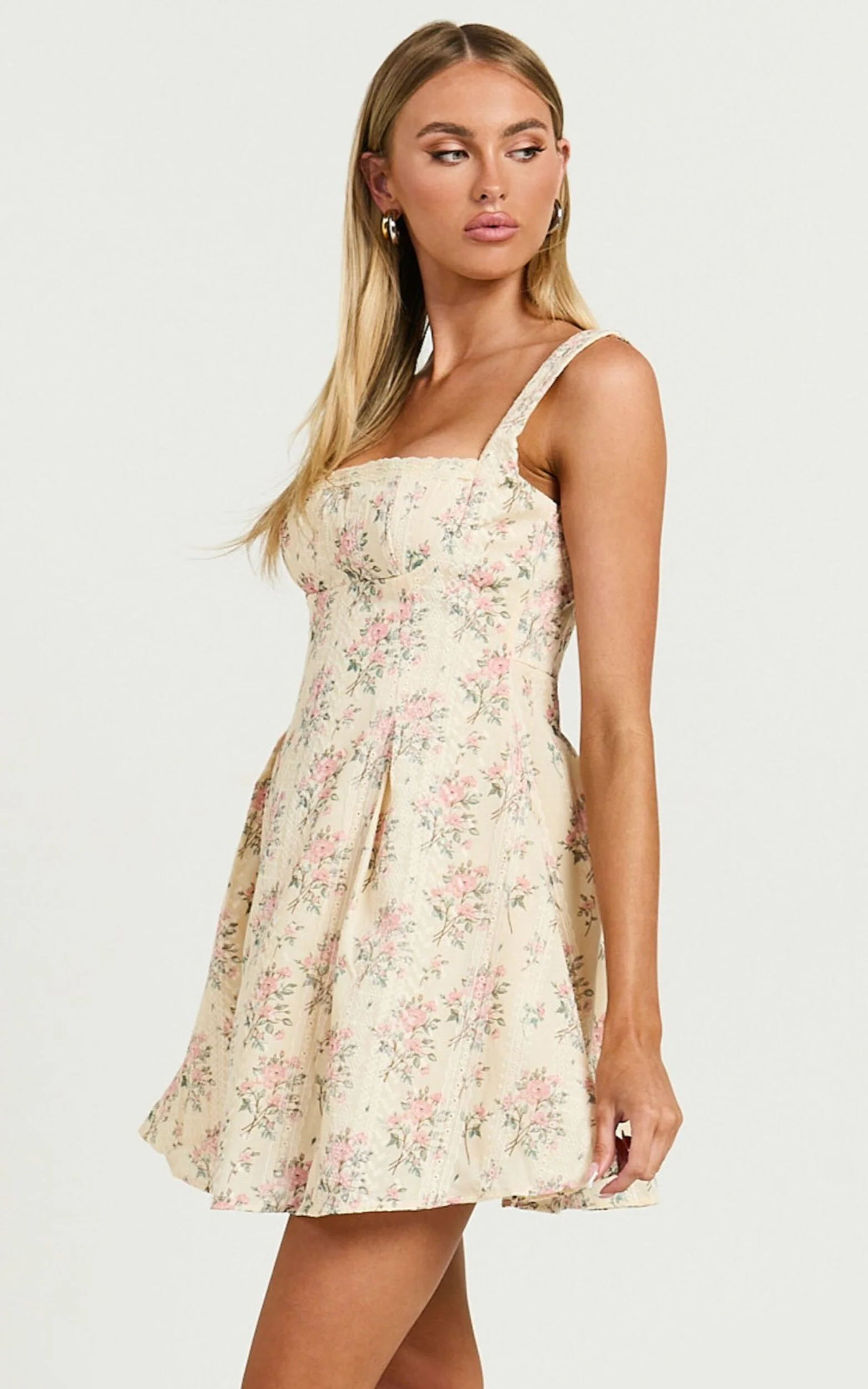 Griza Mini Dress - Square Neck Lace Trim Dress in Ditsy Floral