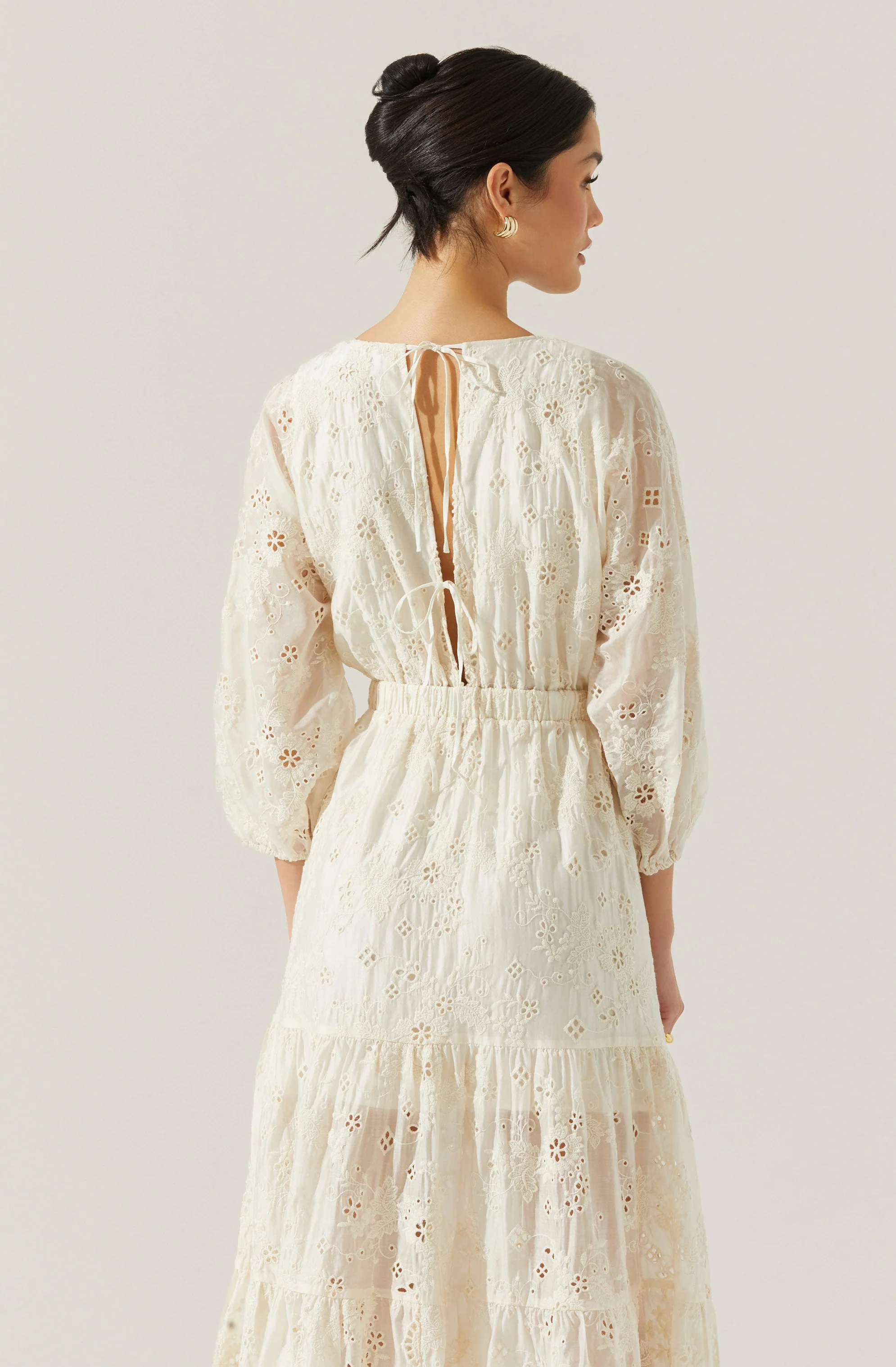 Jesalyn Floral Eyelet Maxi Dress