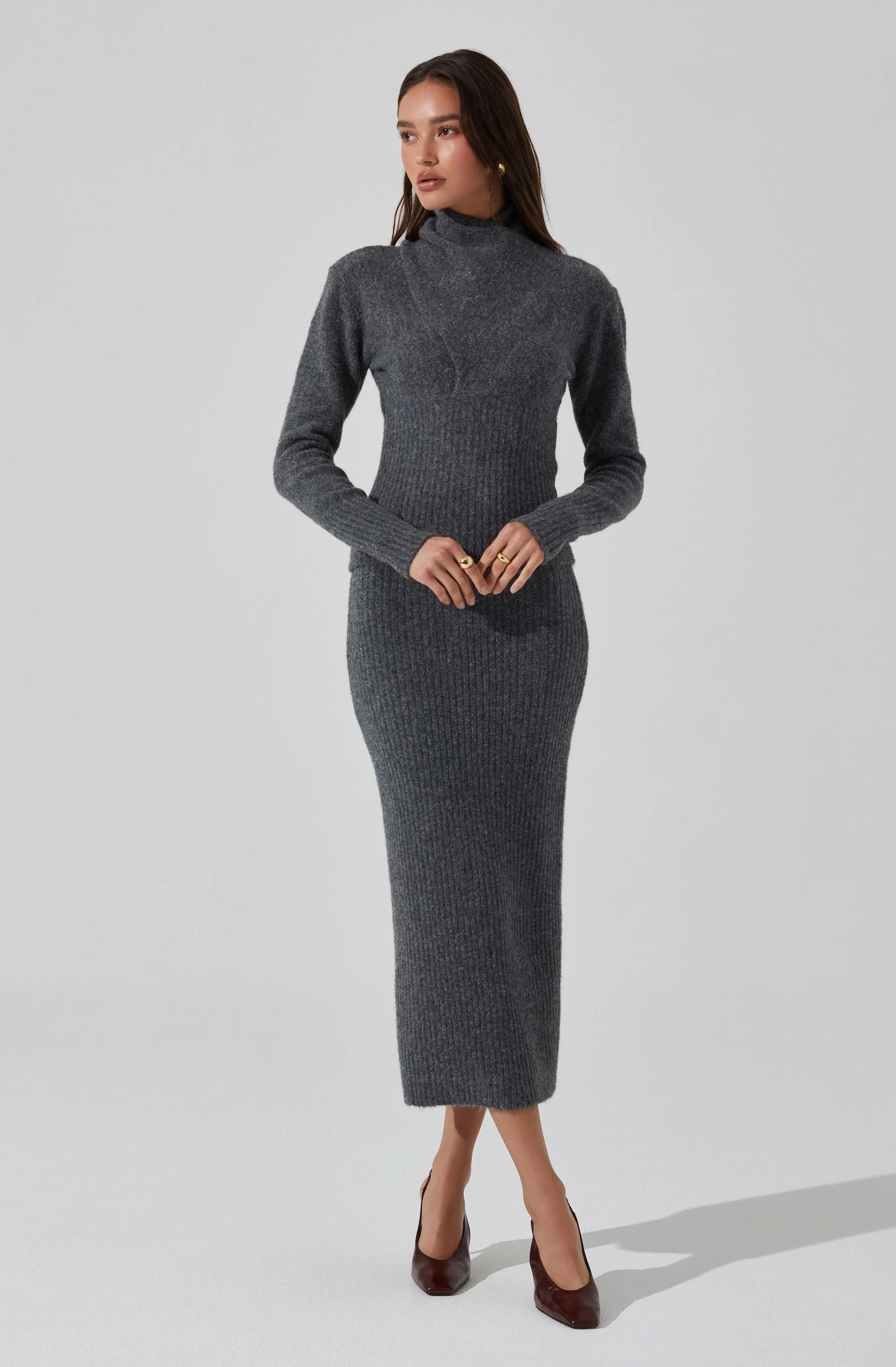 Neve Ribbed Sweater Midi Skirt