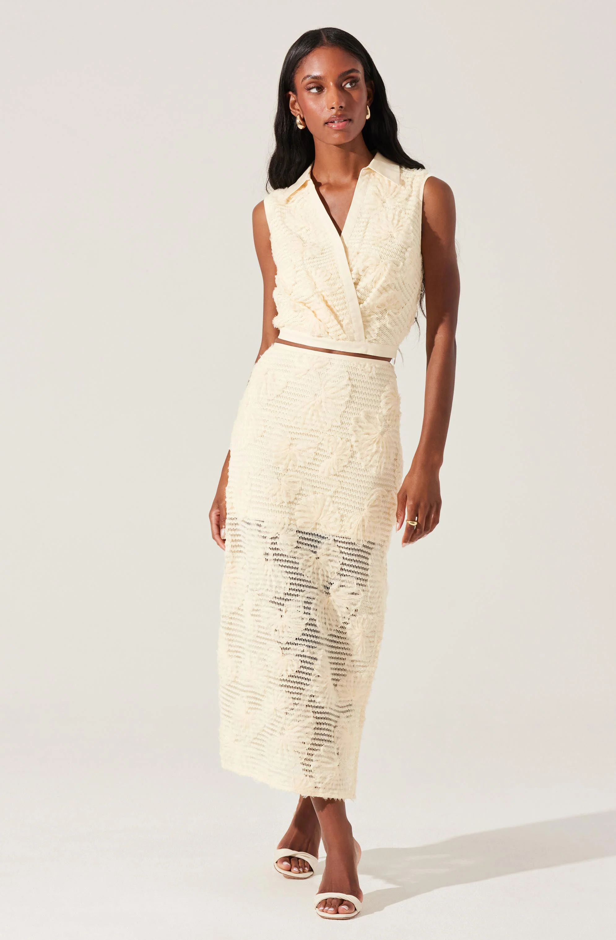 Sol Textured Floral Knit Top