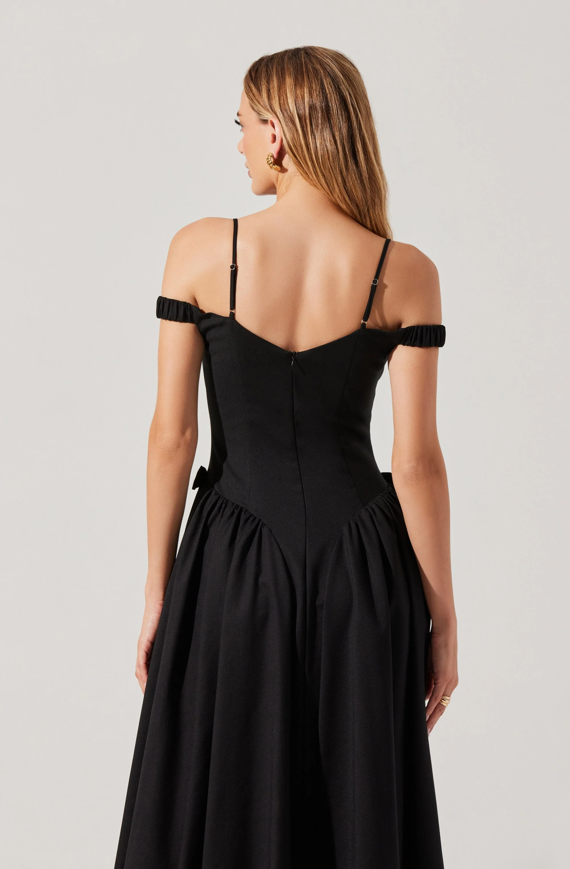 Elvinia Off Shoulder Midi Dress