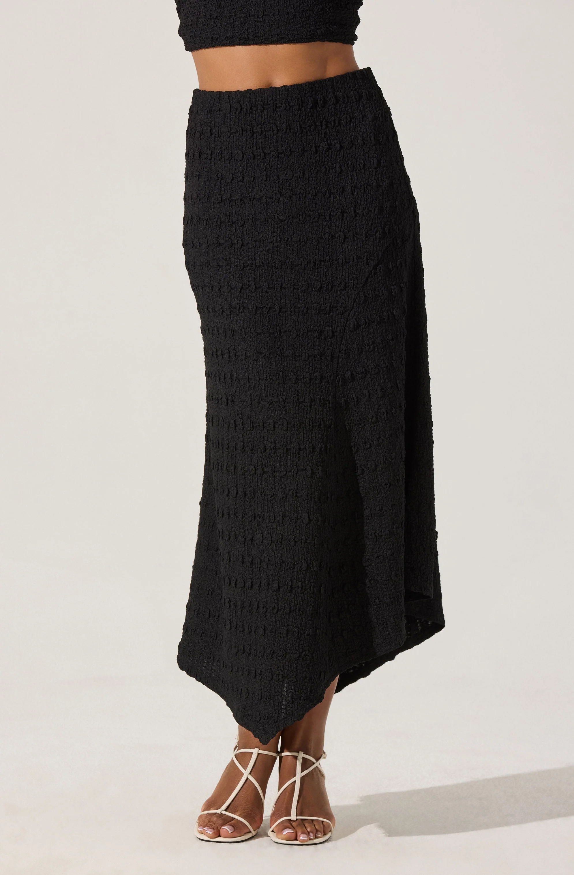 Textured Asymmetric Knit Skirt