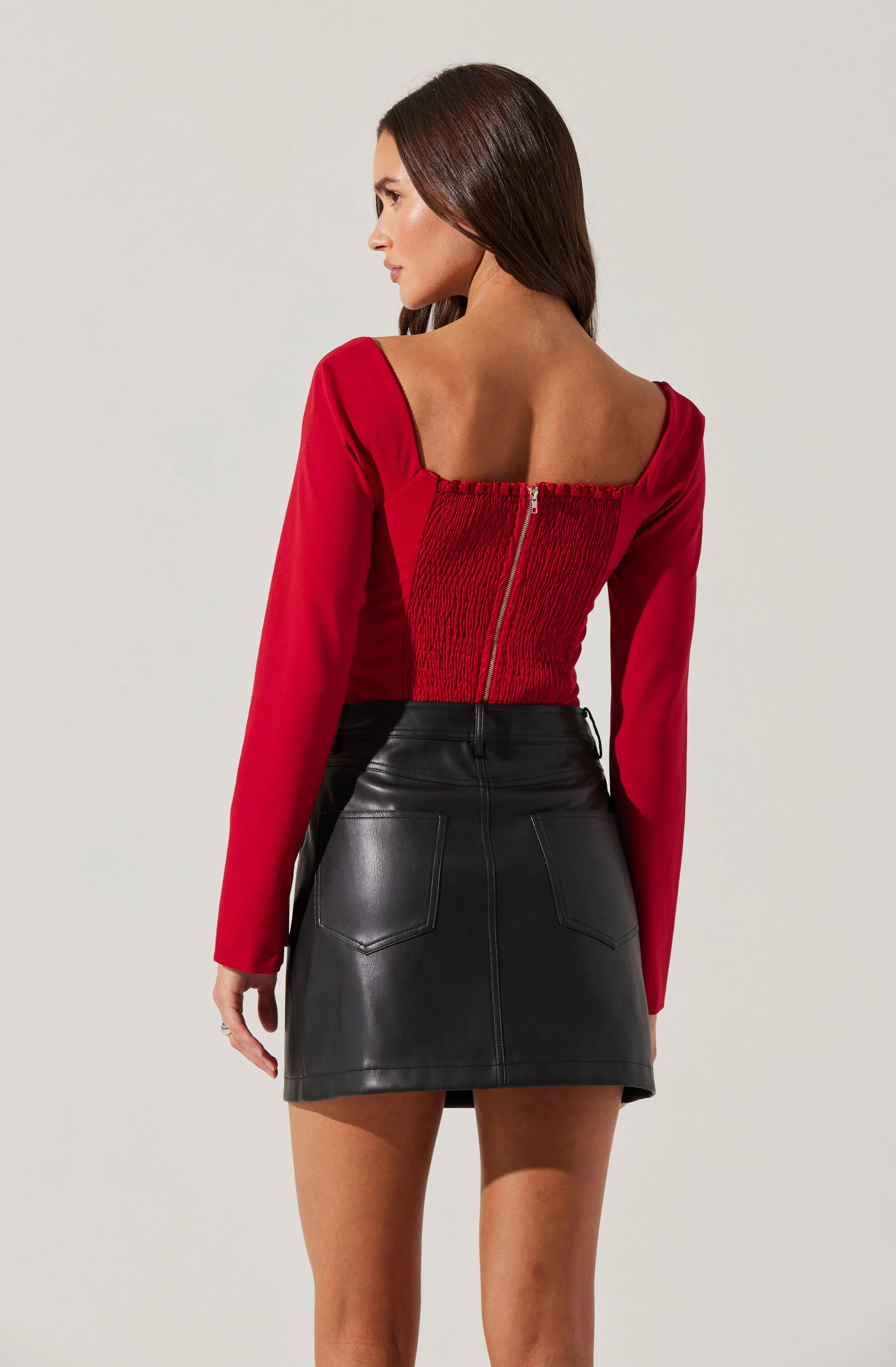 Whitley Peekaboo Contrast Top