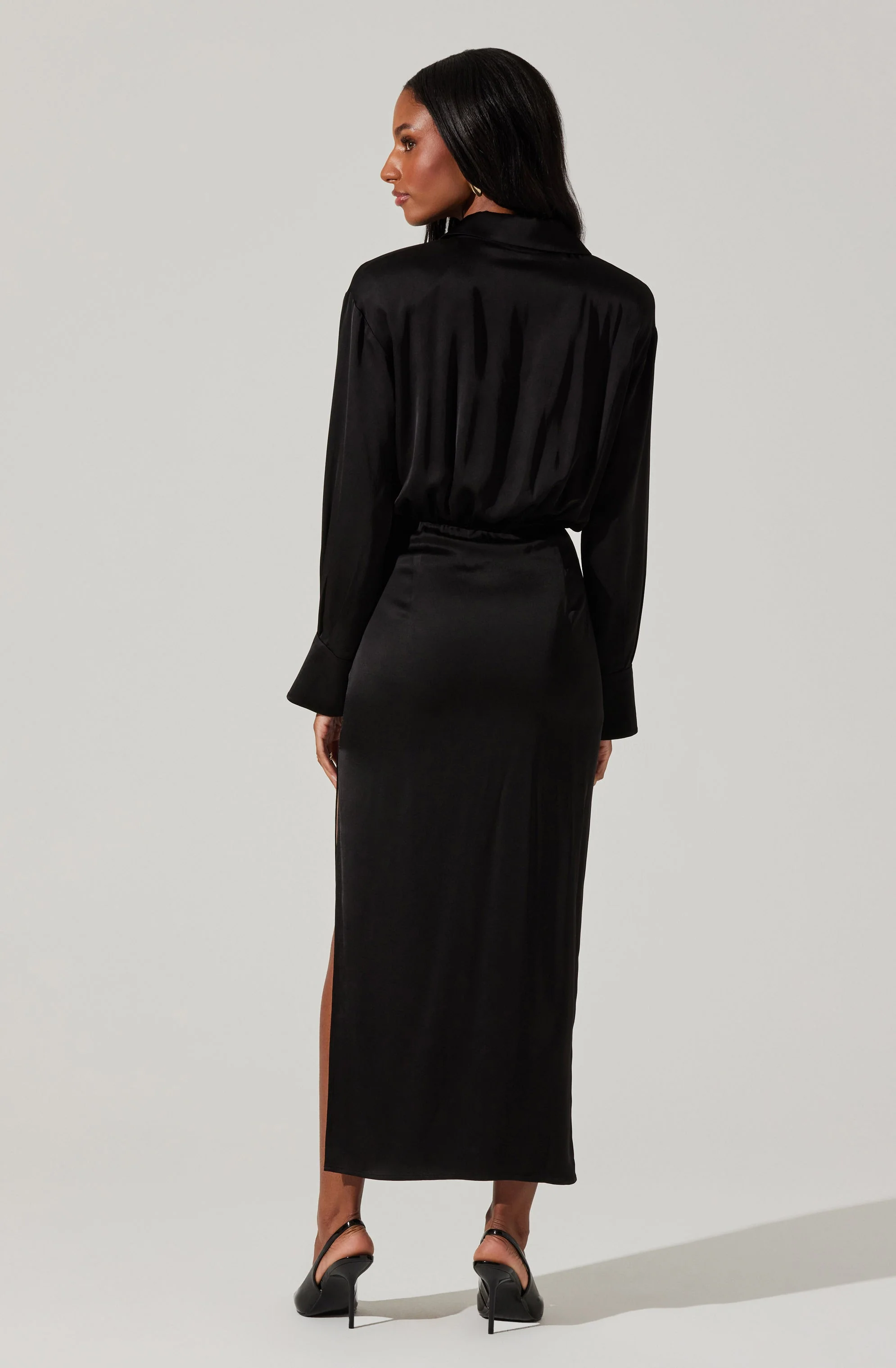 Elizabello Satin Midi Shirt Dress