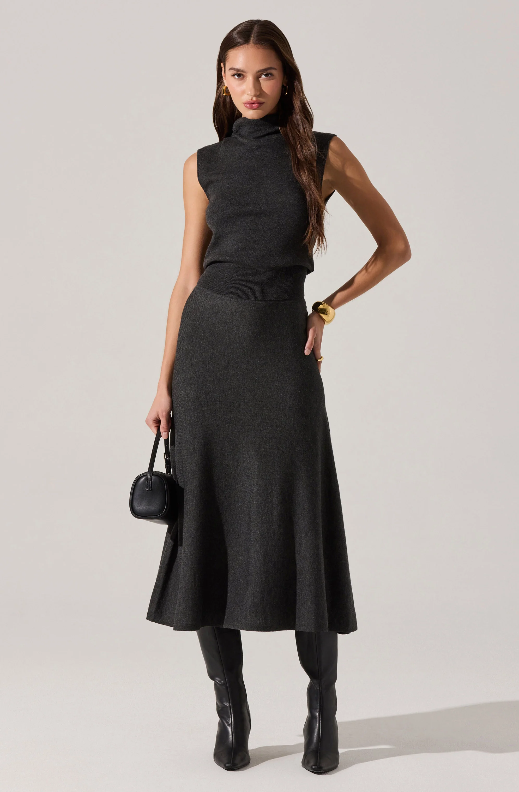 Deora Sleeveless Mock Neck Sweater