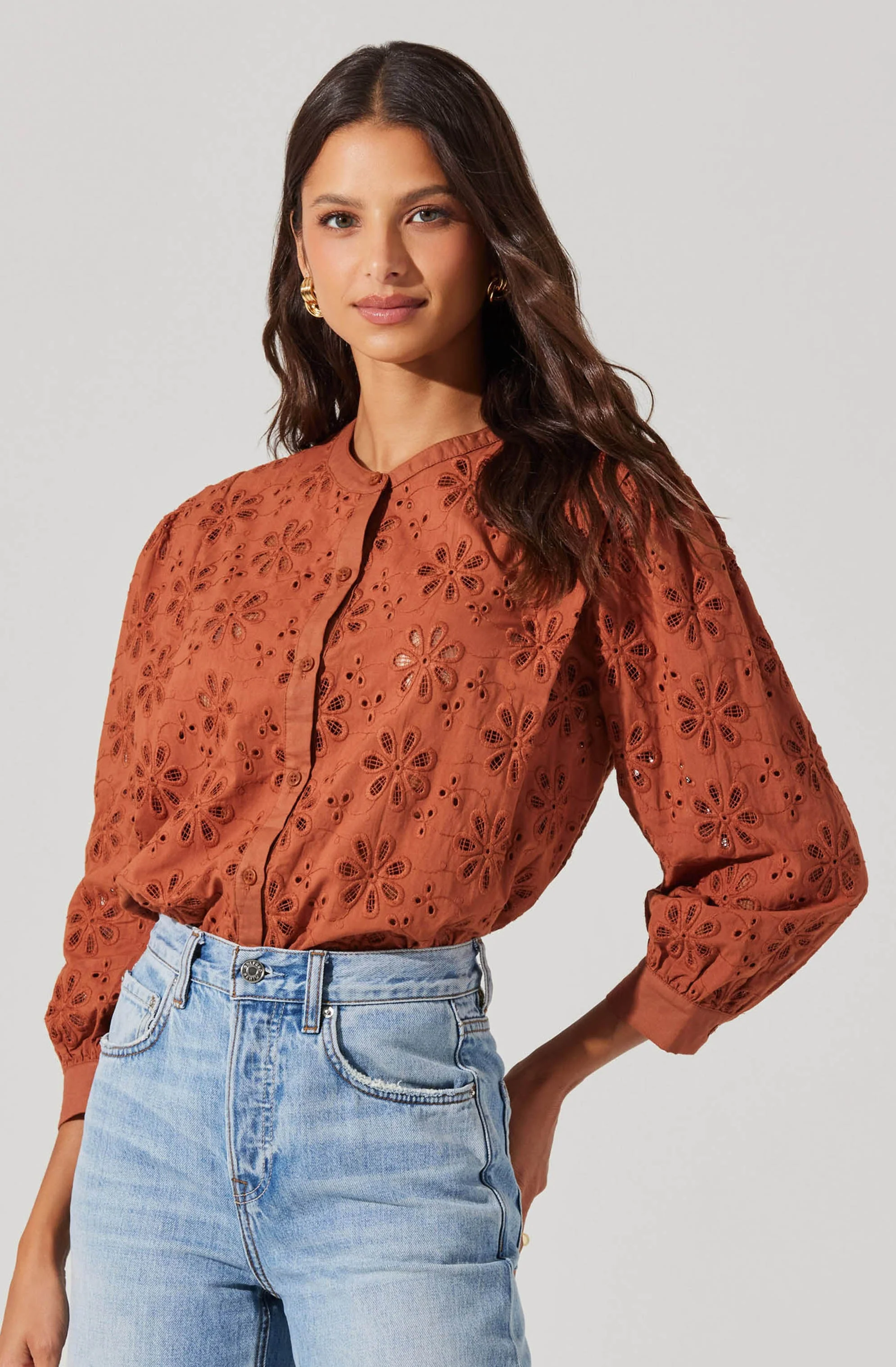 Savanna Eyelet Button Up Top
