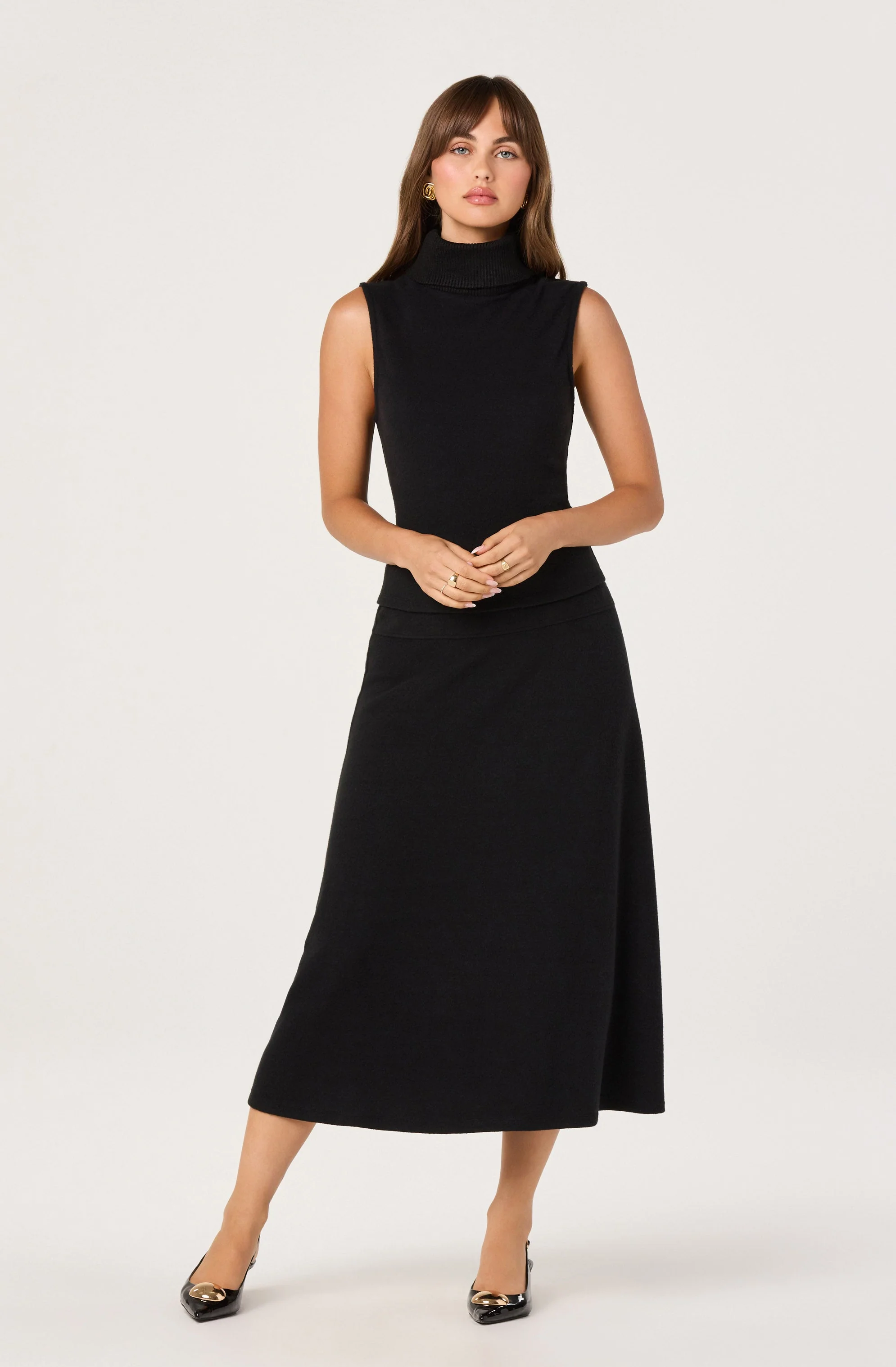 Sleeveless Knit Turtleneck Top