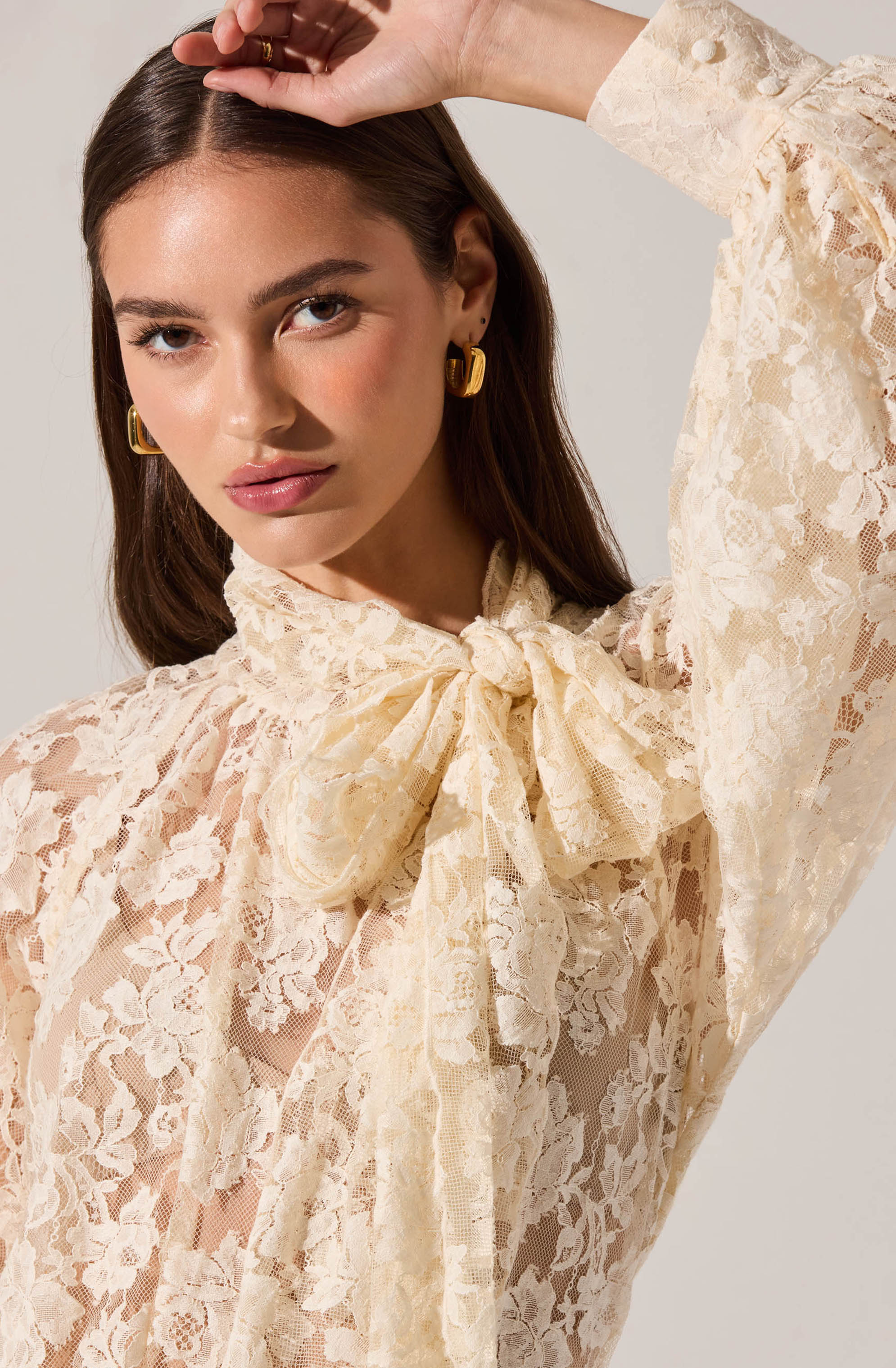 Cinthia Lace Bow Tie Top