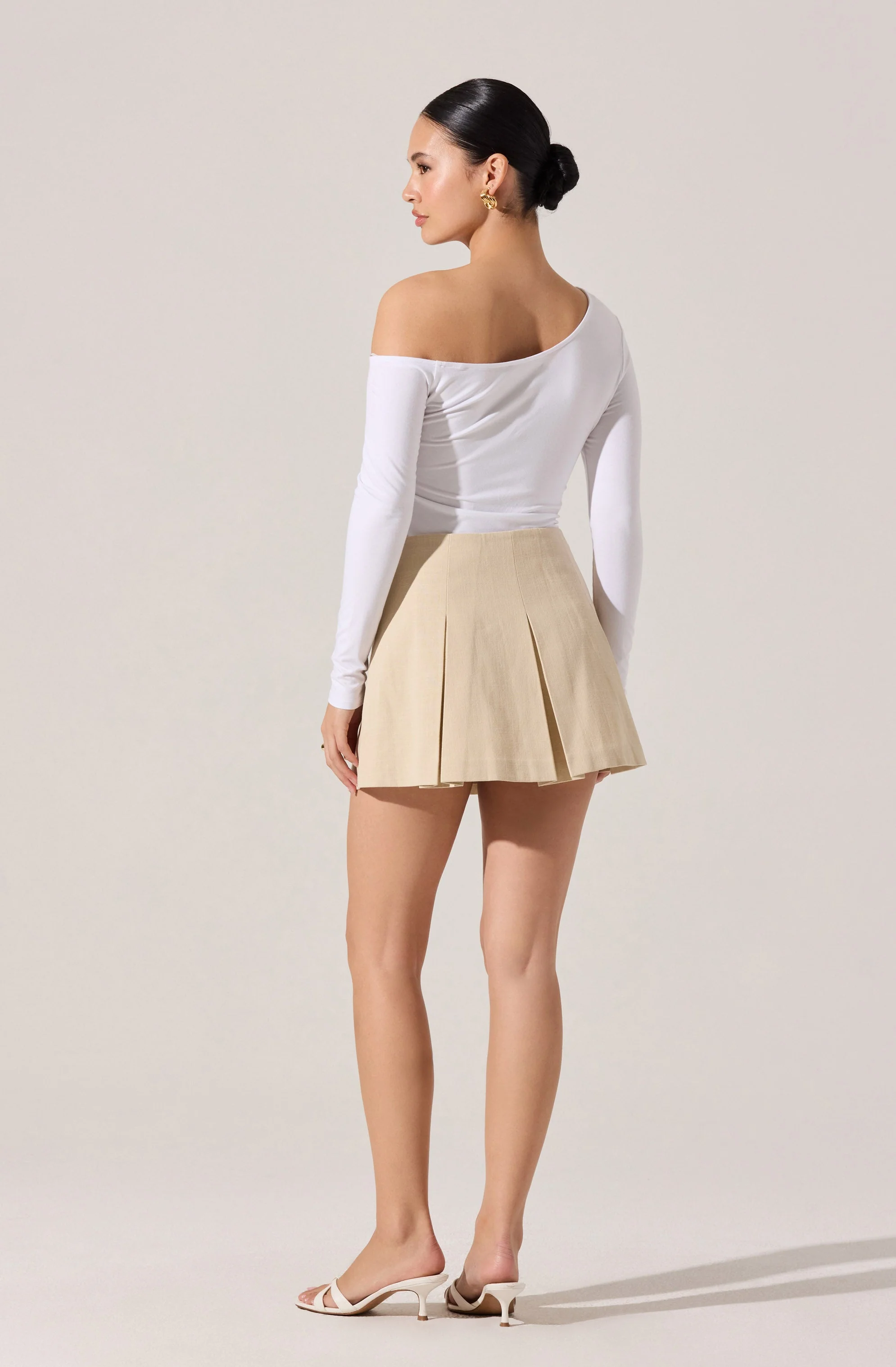 Kora Twist Front Top