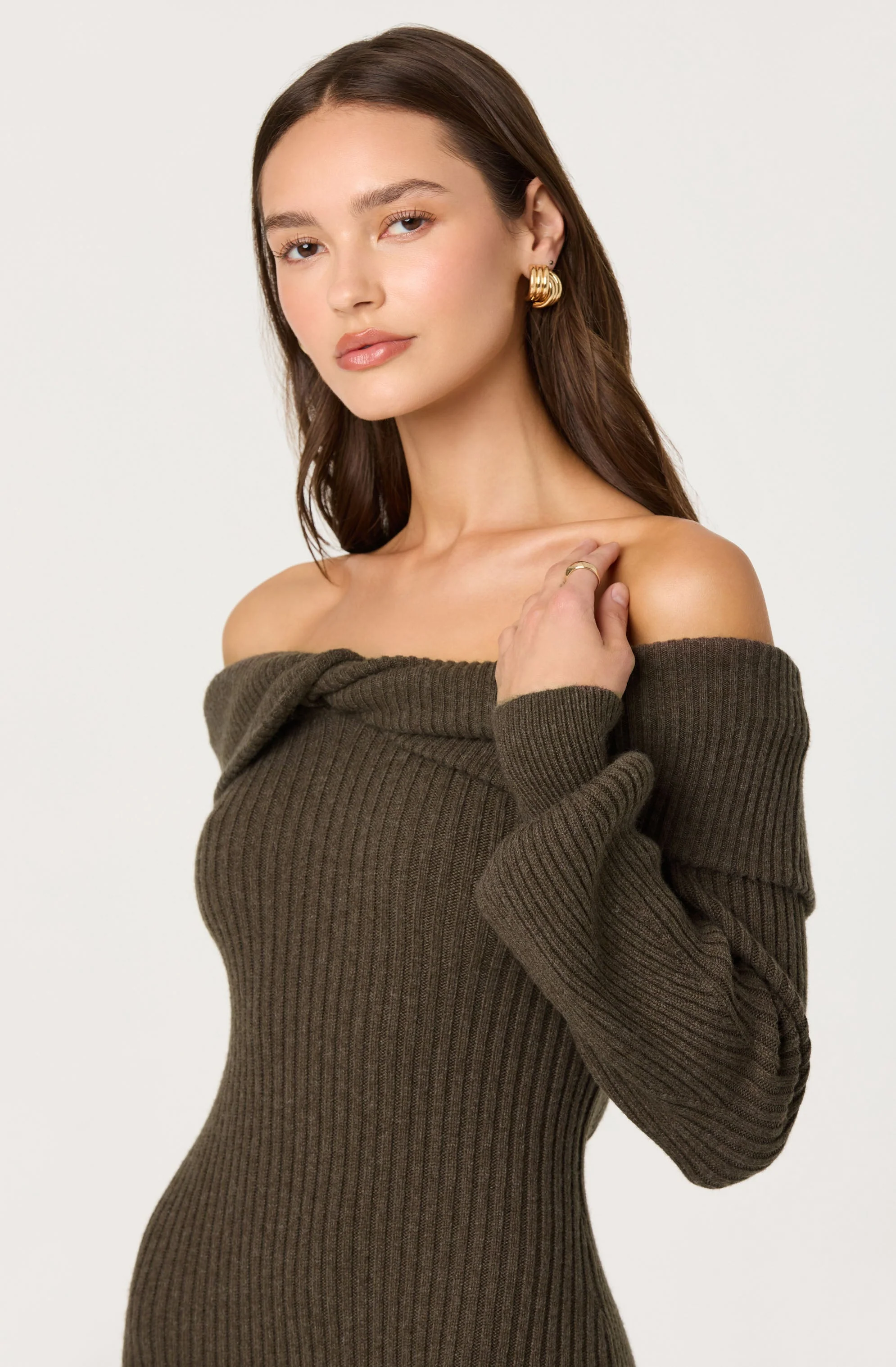 Tilde Off Shoulder Midi Sweater Dress