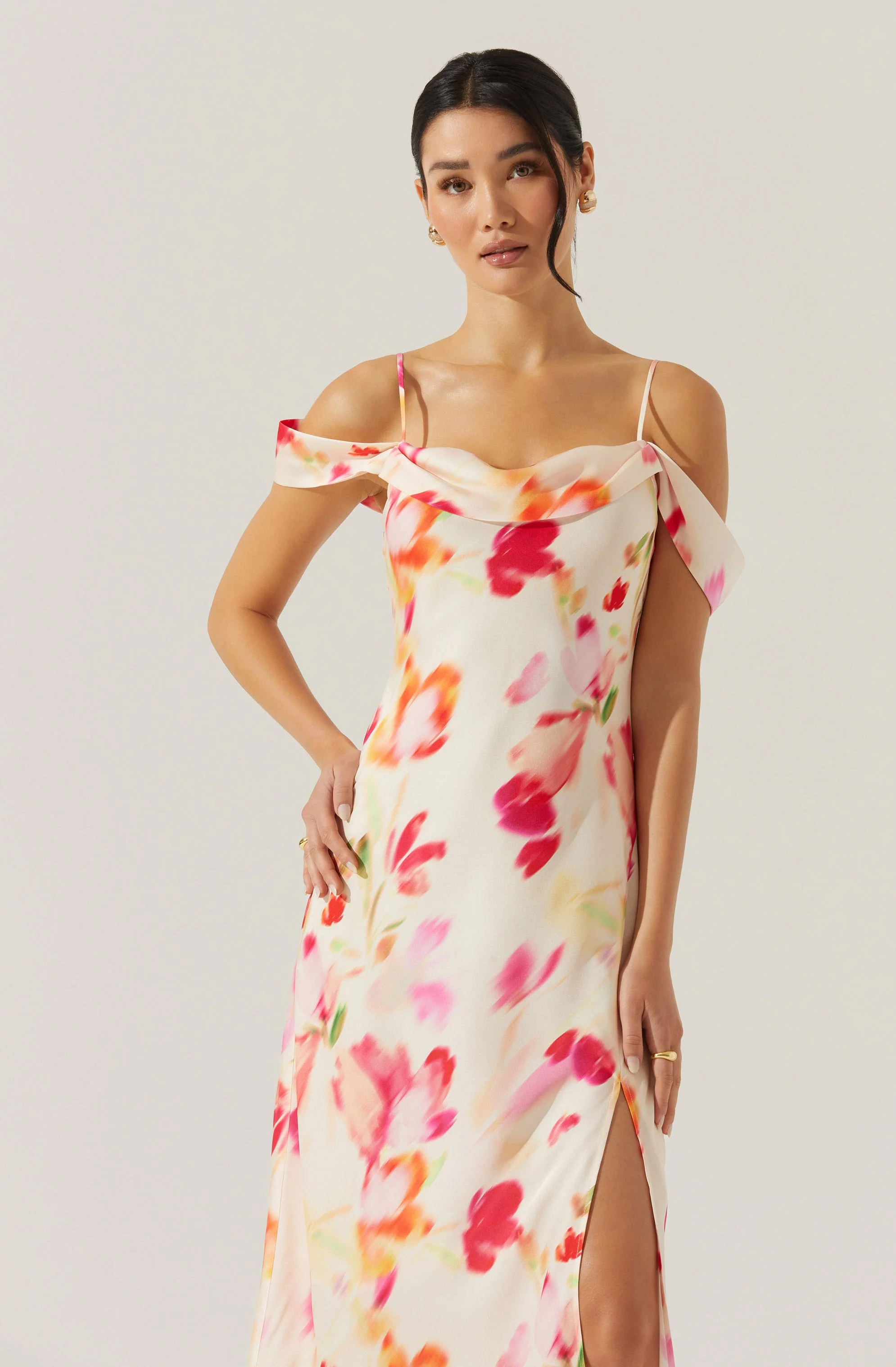 Kitura Cold Shoulder Floral Maxi Dress
