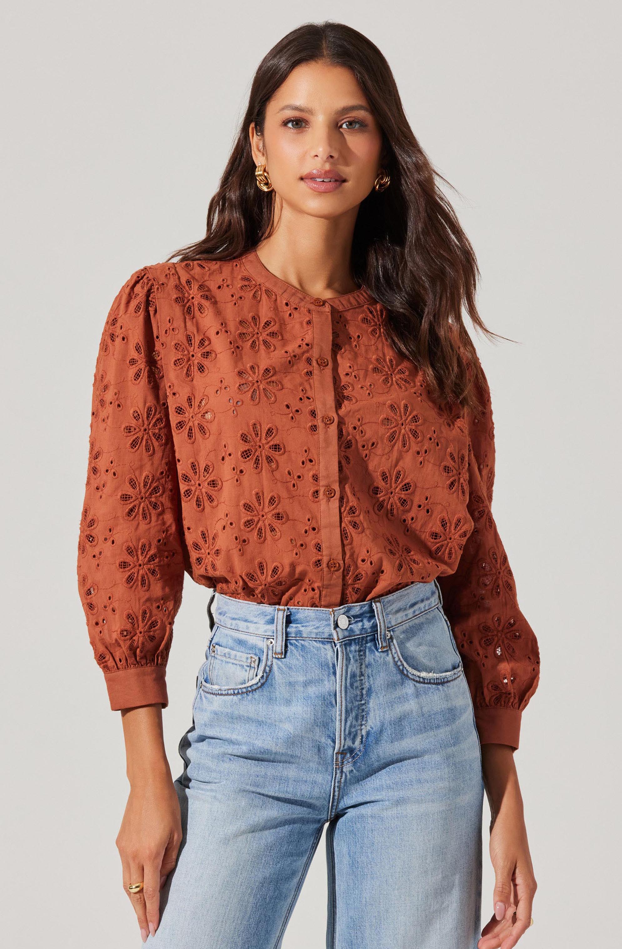 Savanna Eyelet Button Up Top