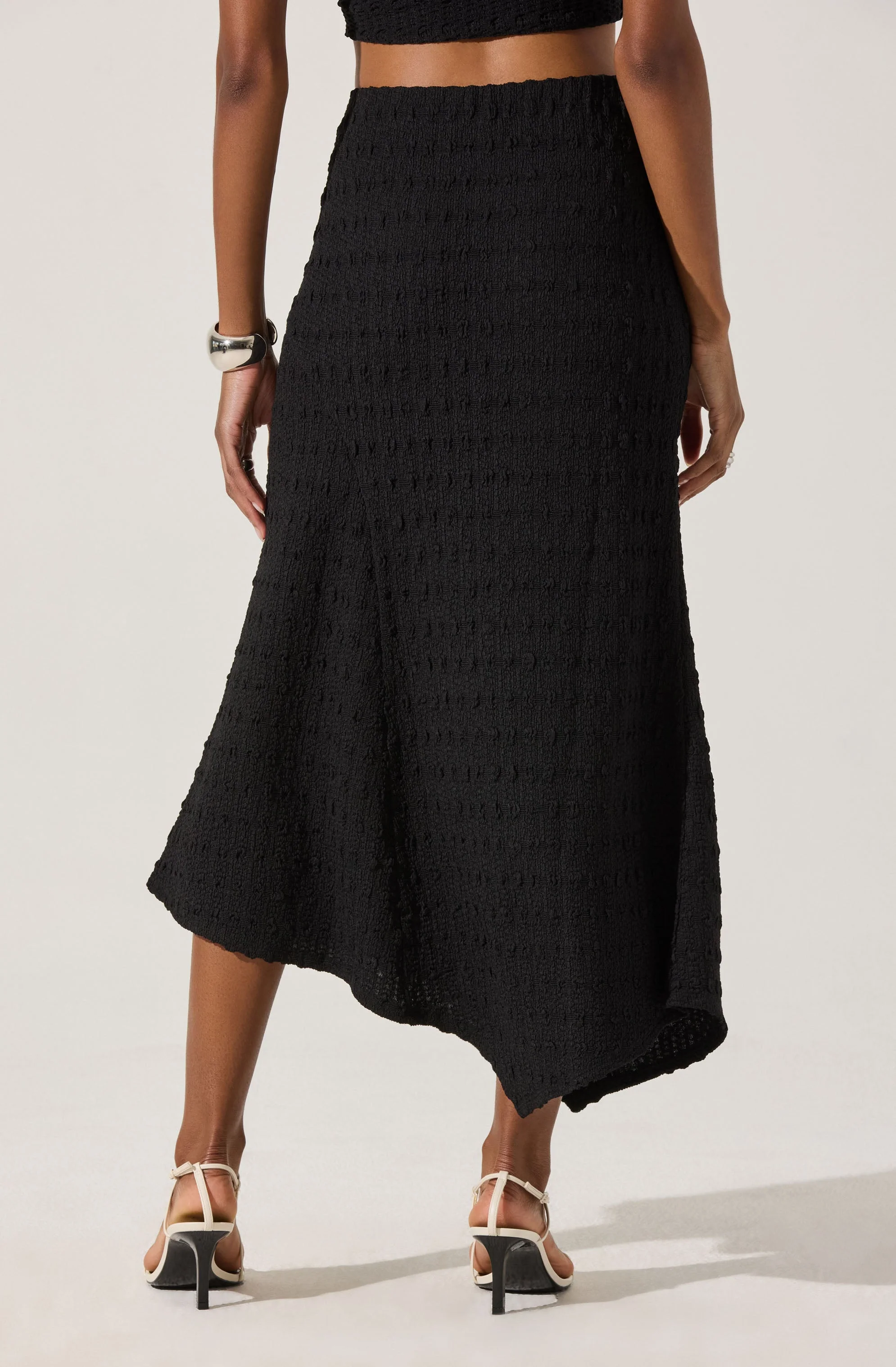 Textured Asymmetric Knit Skirt
