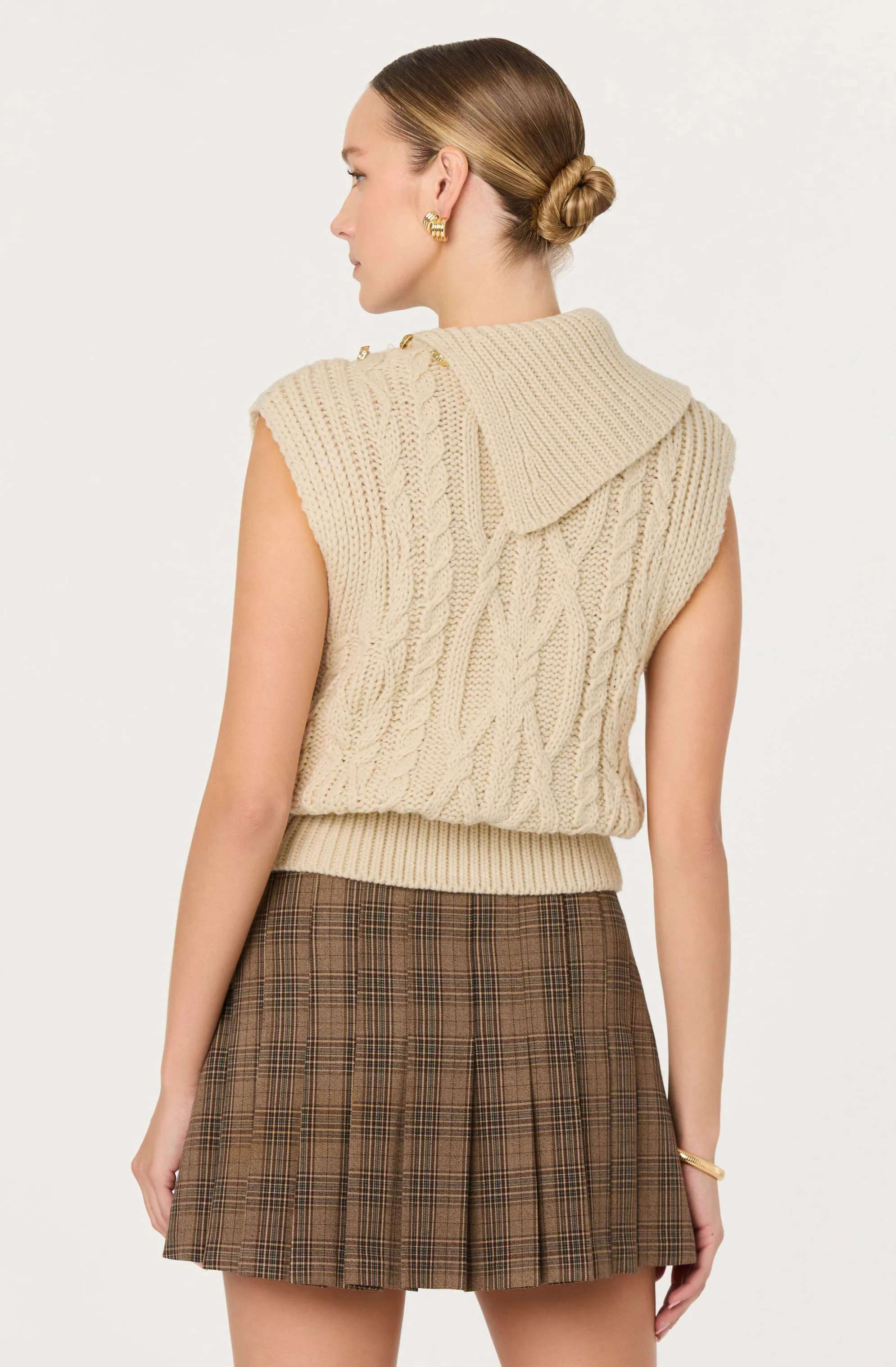 Kirstin Sleeveless Cable Knit Sweater