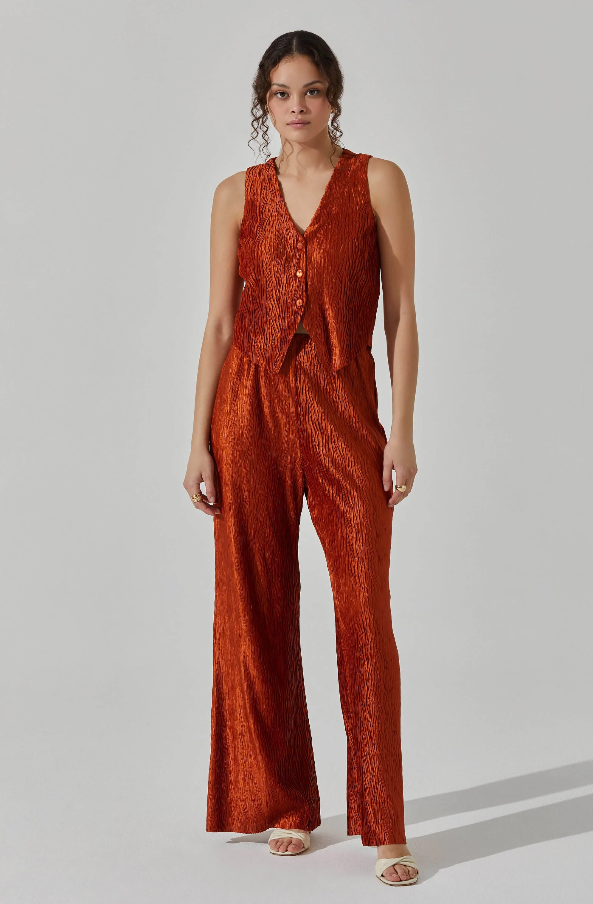 Wide Leg Plisse Pants