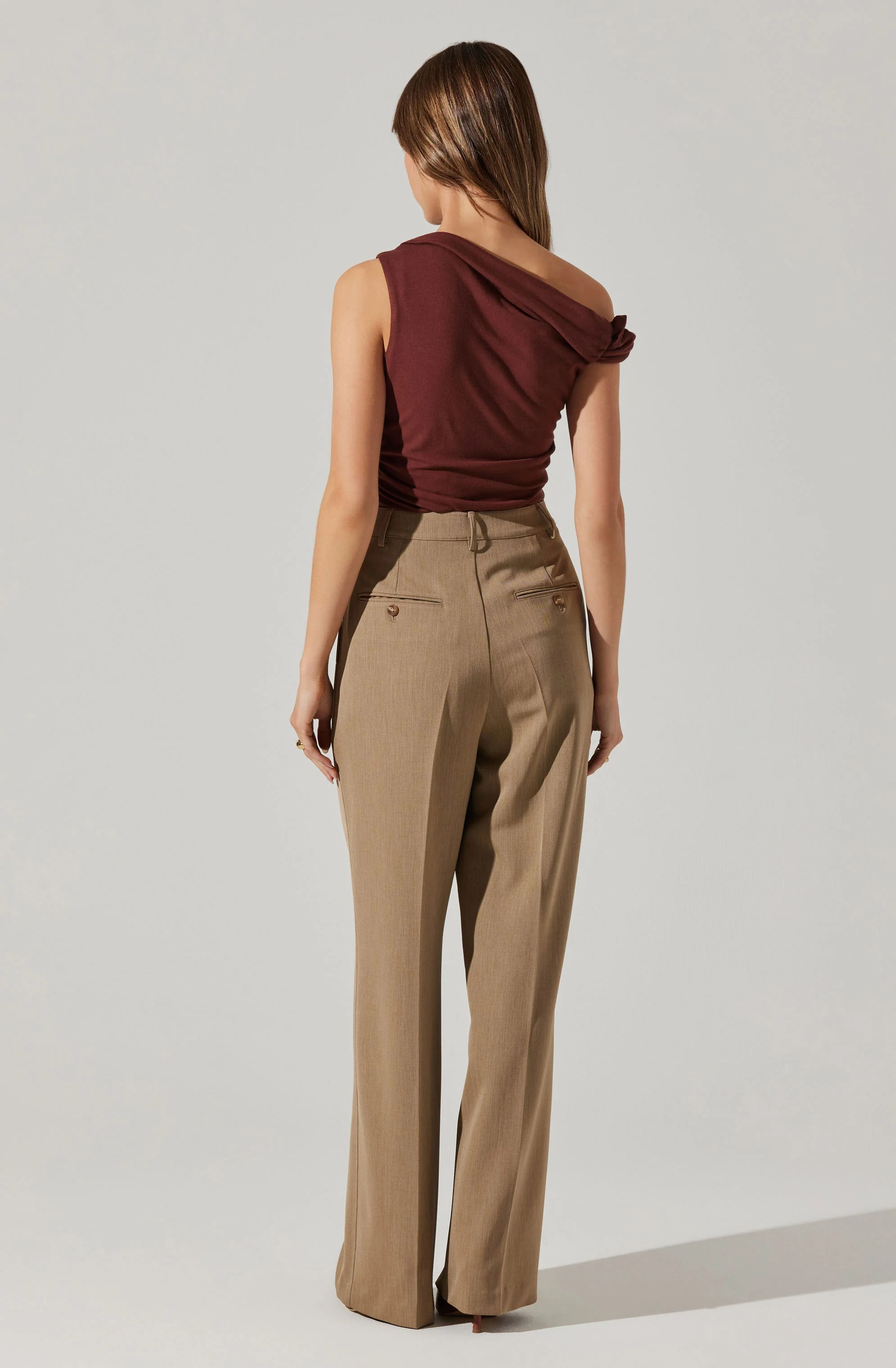 Zivon Asymmetrical Sleeveless Top