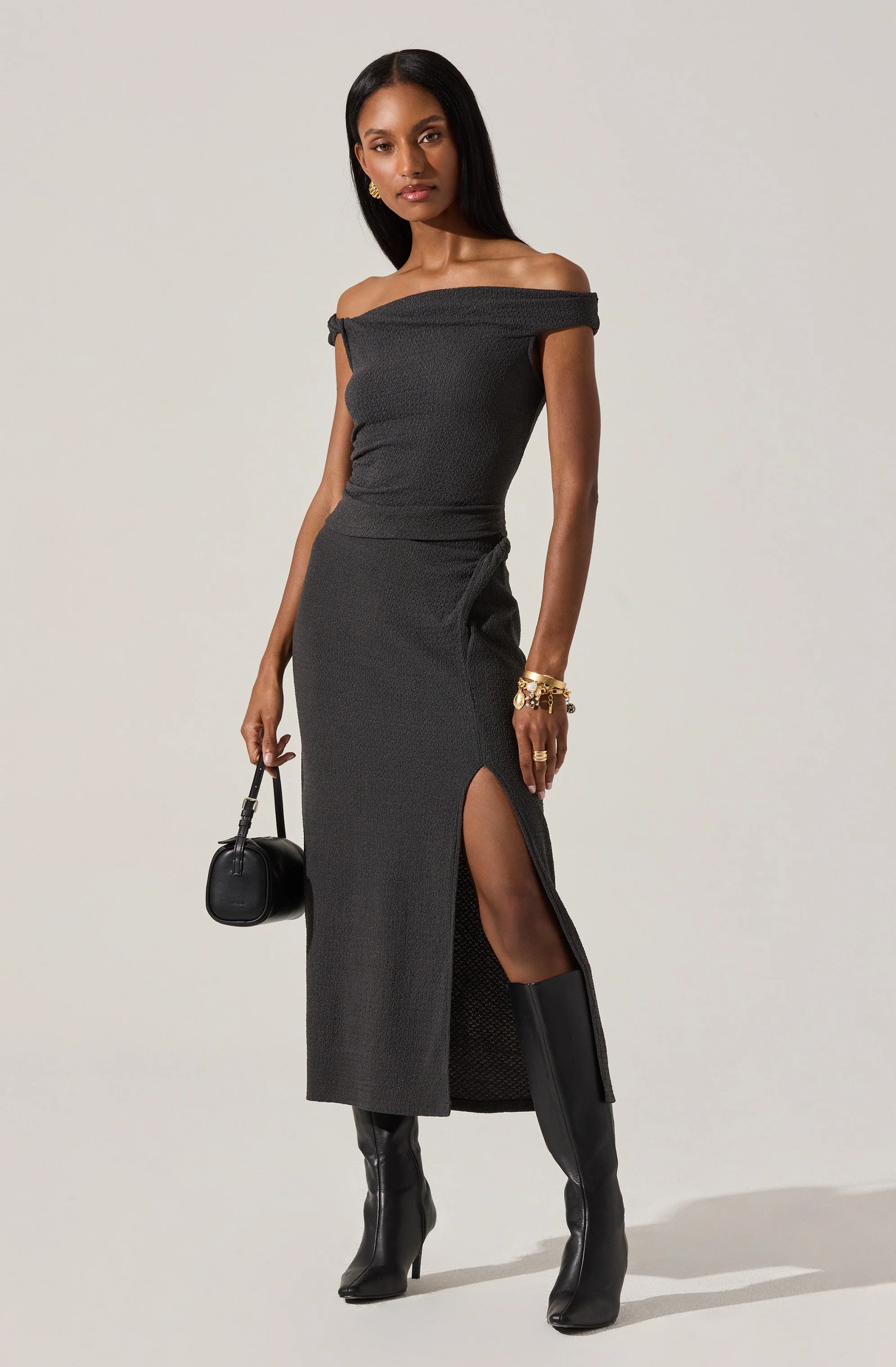 Lindy Off Shoulder Top