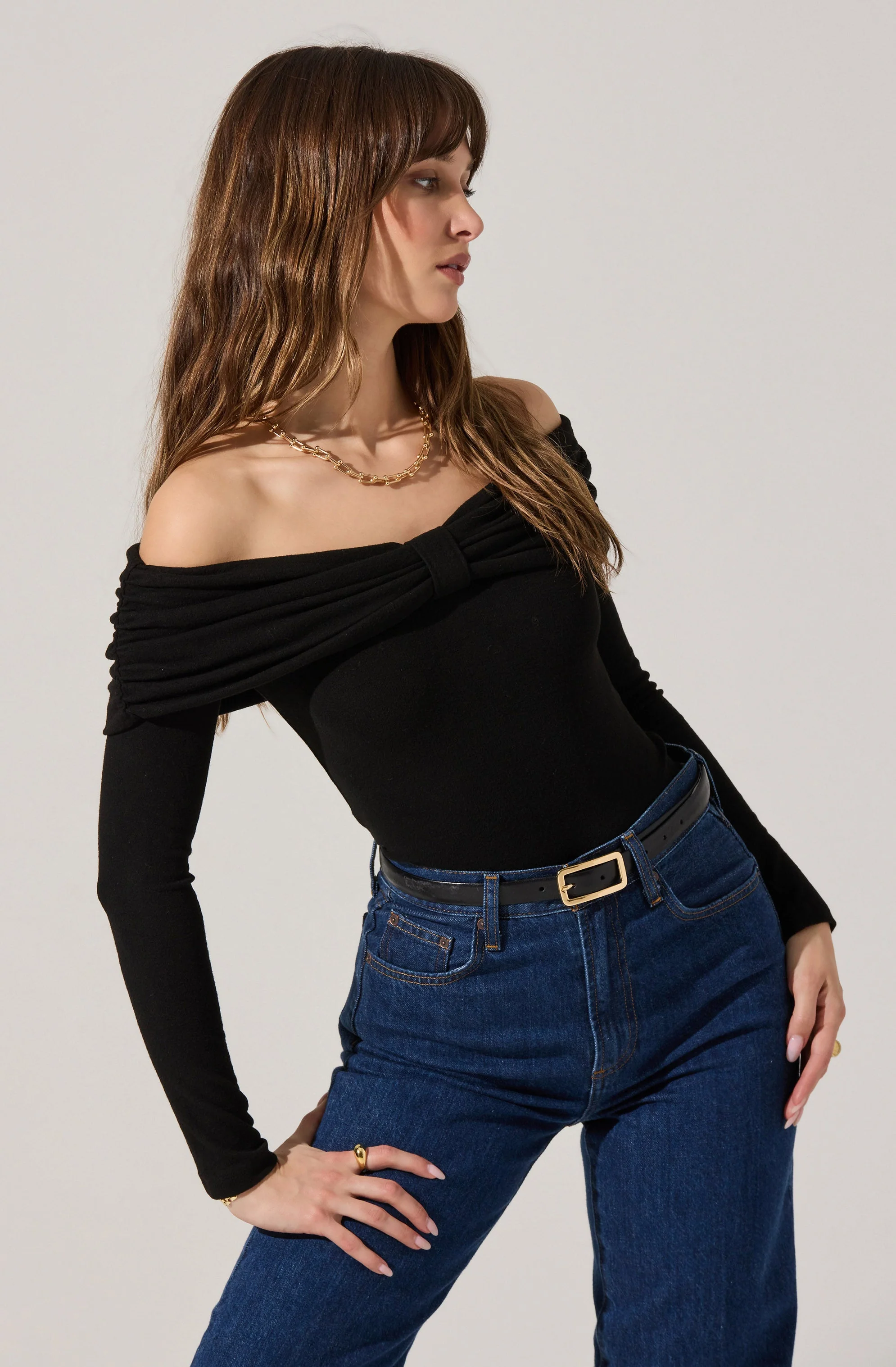 Sansa Gathered Off Shoulder Top